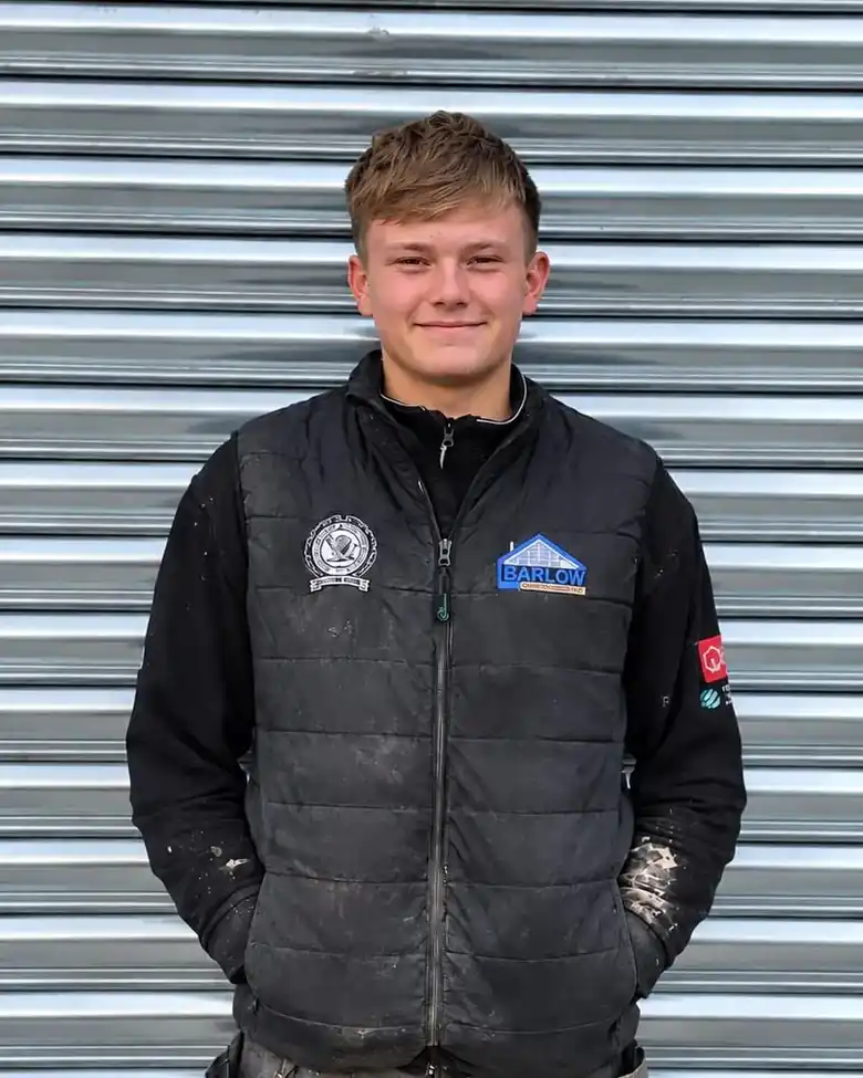 Brett Mason, Builder